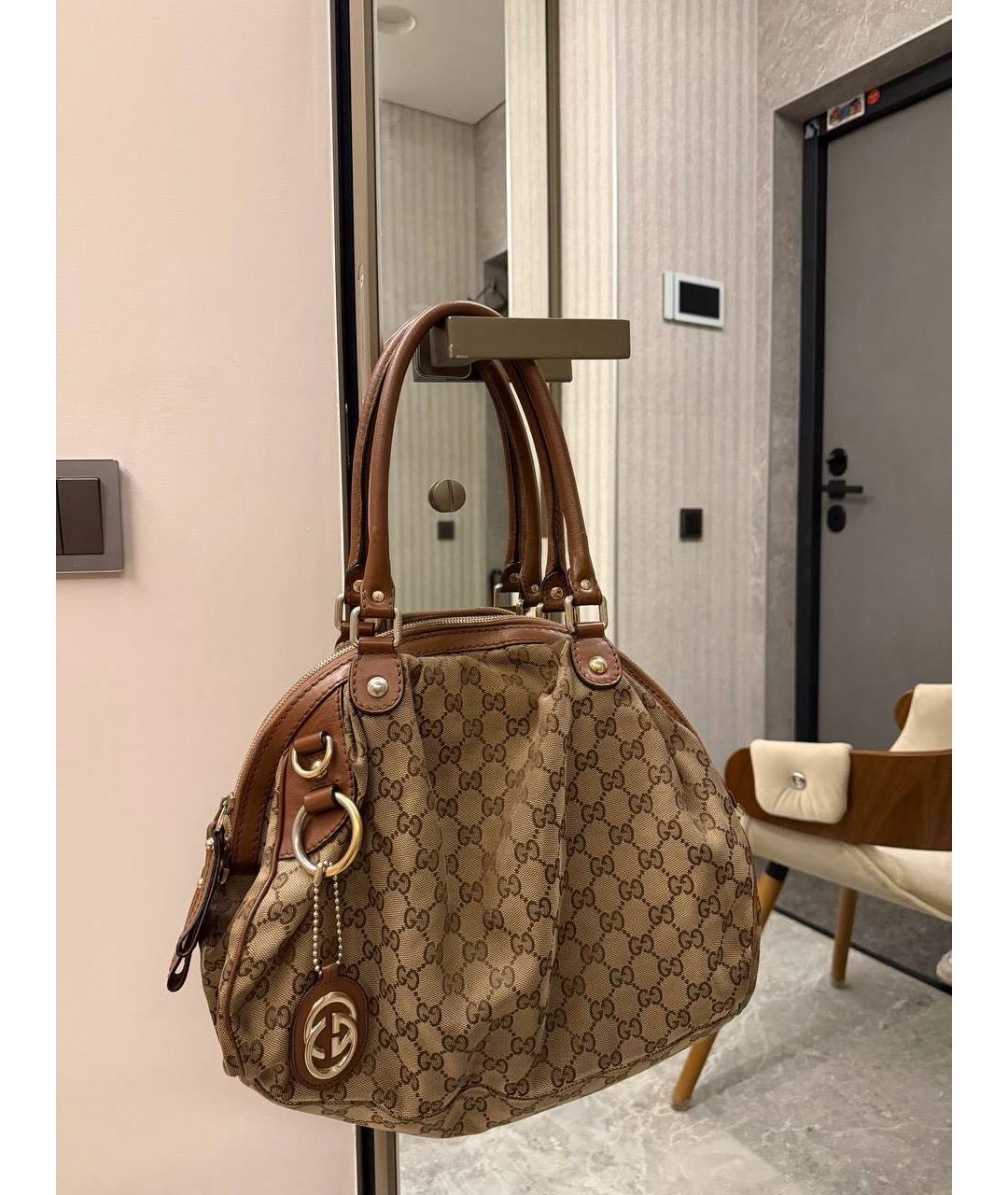 GUCCI Сумка с короткими ручками из лакированной кожи, фото 9