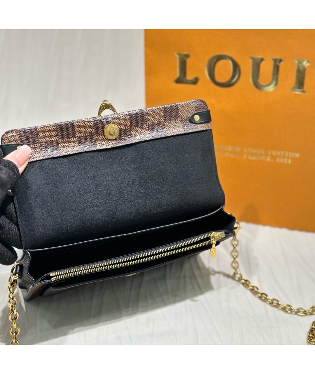 LOUIS VUITTON Коричневая сумка через плечо из канвы, фото 5