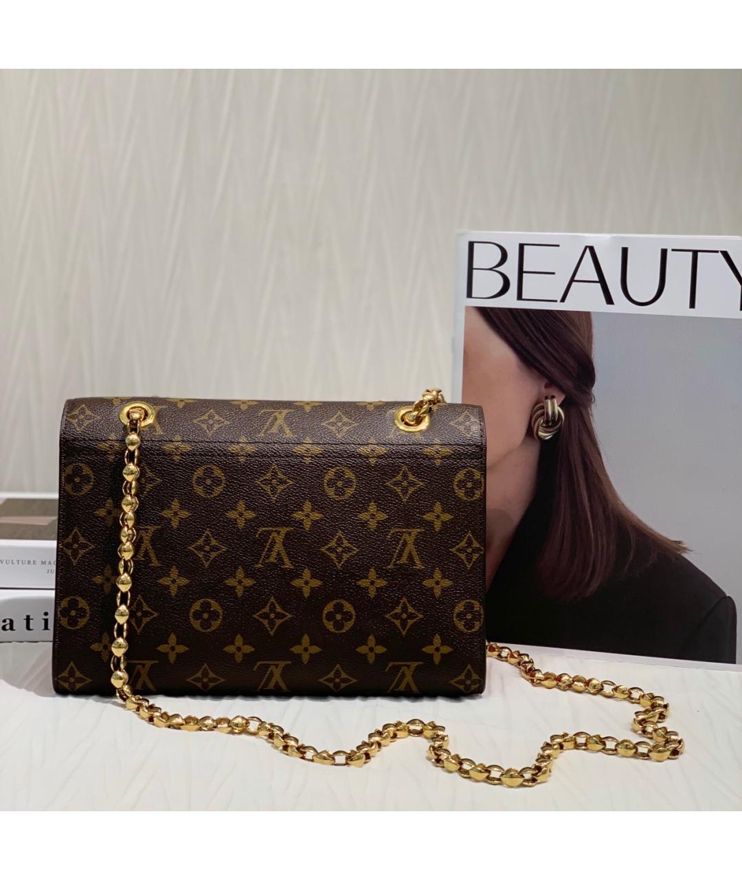 LOUIS VUITTON Красная сумка через плечо из канвы, фото 4