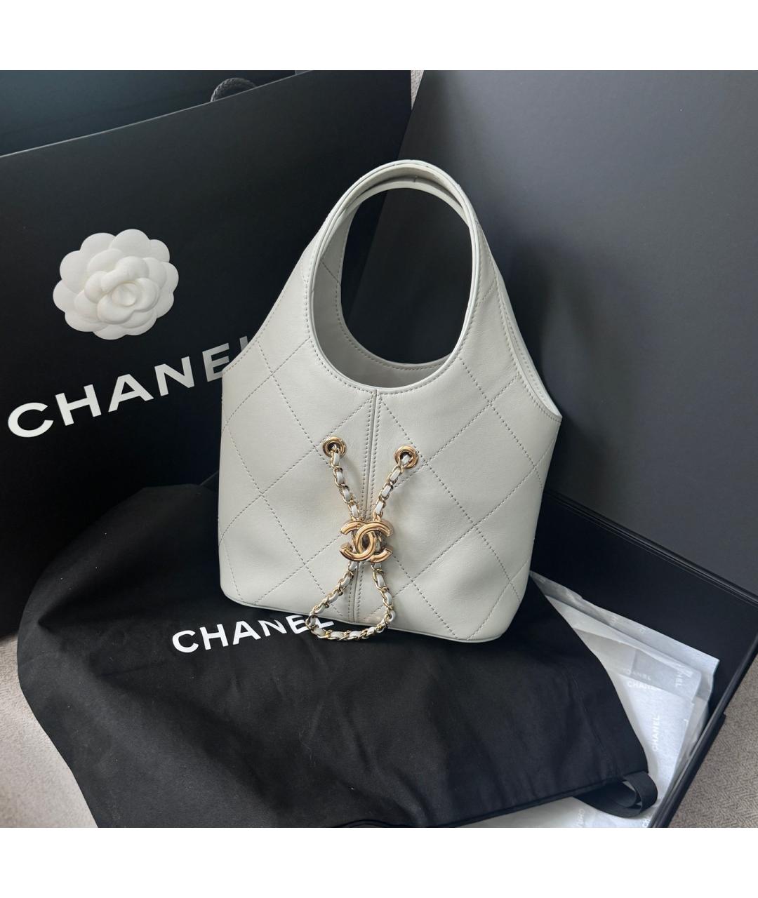 CHANEL Зеленая кожаная сумка с короткими ручками, фото 2