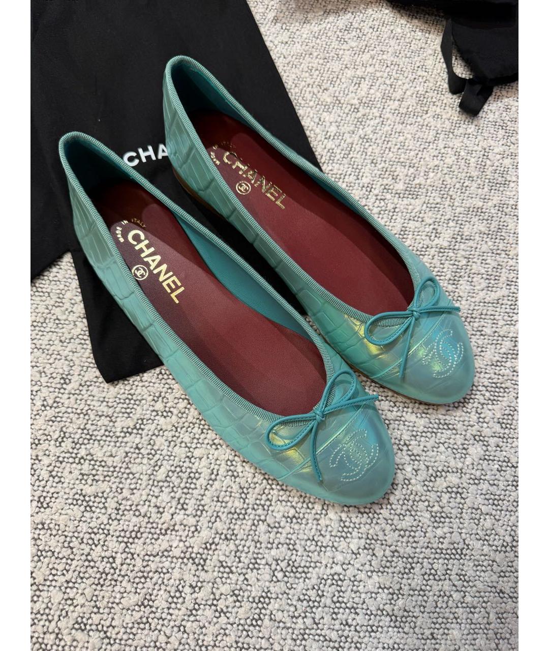 CHANEL Бирюзовые кожаные балетки, фото 2