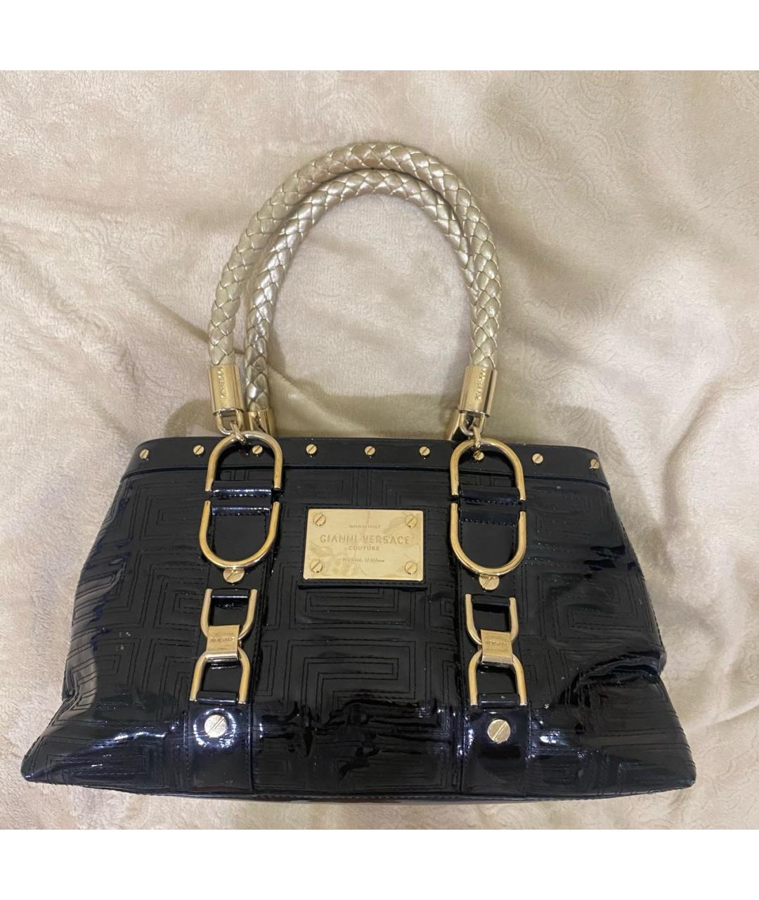 VERSACE Черная сумка тоут из лакированной кожи, фото 9