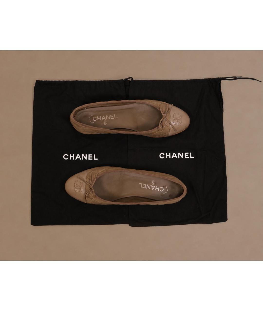 CHANEL Коричневые кожаные балетки, фото 10