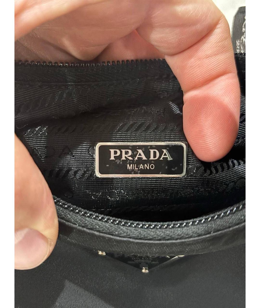PRADA Черная нейлоновая сумка с короткими ручками, фото 6