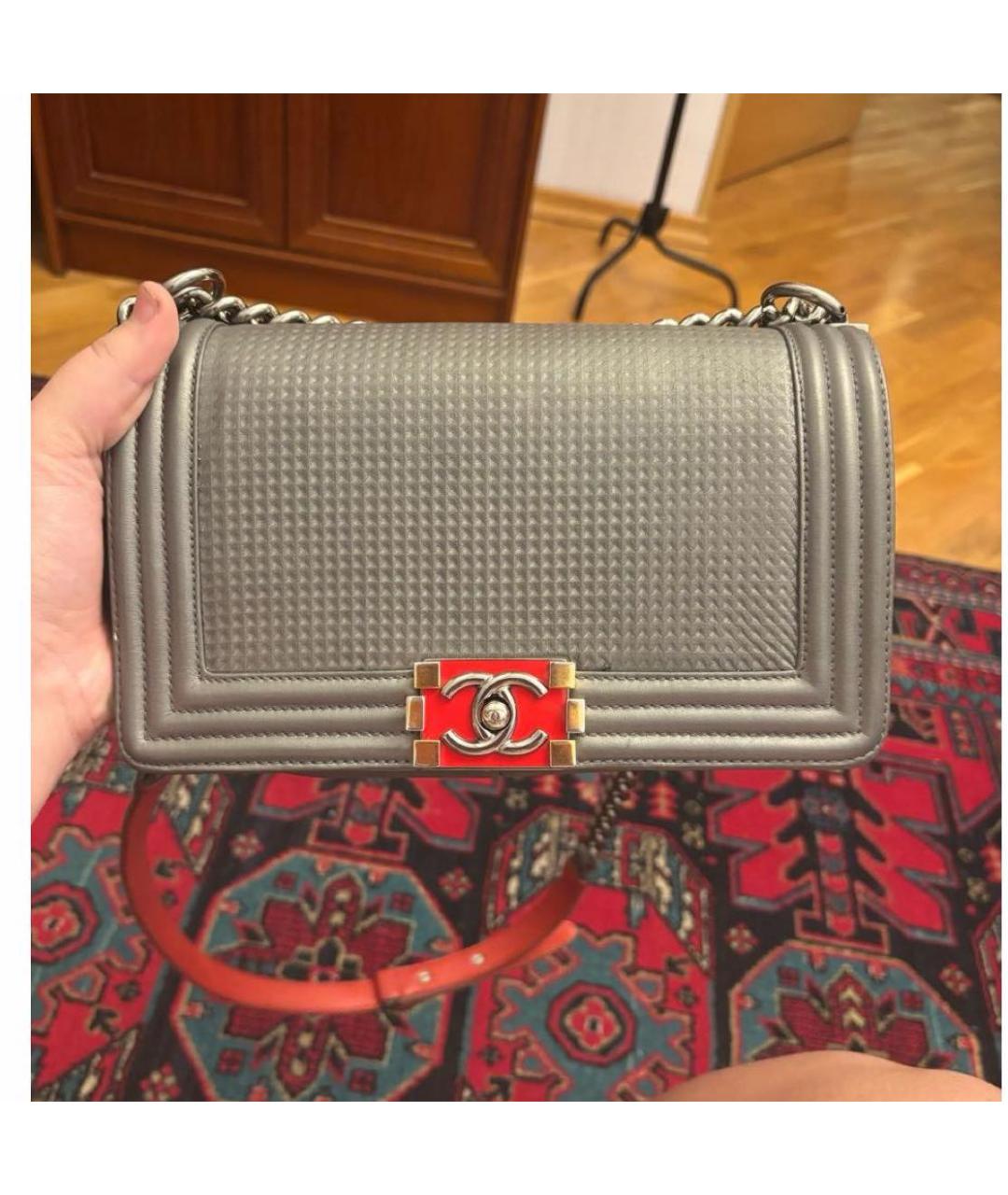 CHANEL Антрацитовая кожаная сумка через плечо, фото 3