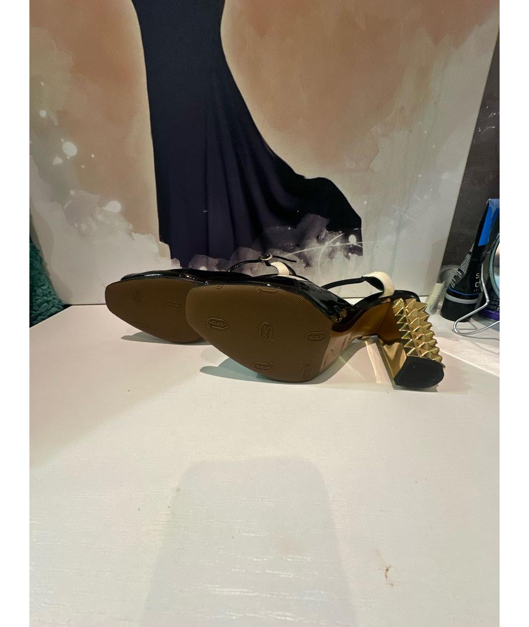 FENDI Черные босоножки из лакированной кожи, фото 5
