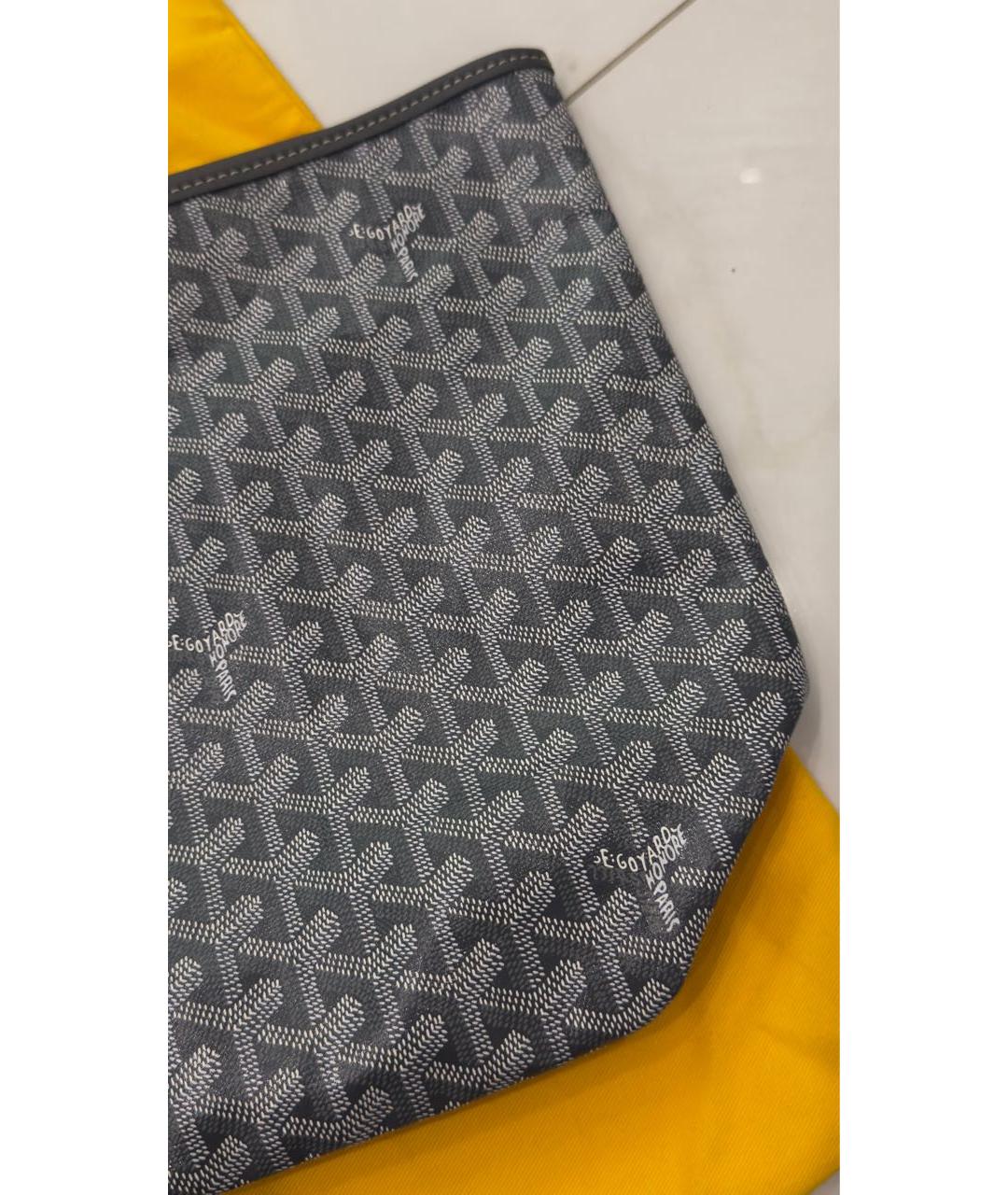 GOYARD Серая сумка с короткими ручками из канвы, фото 3
