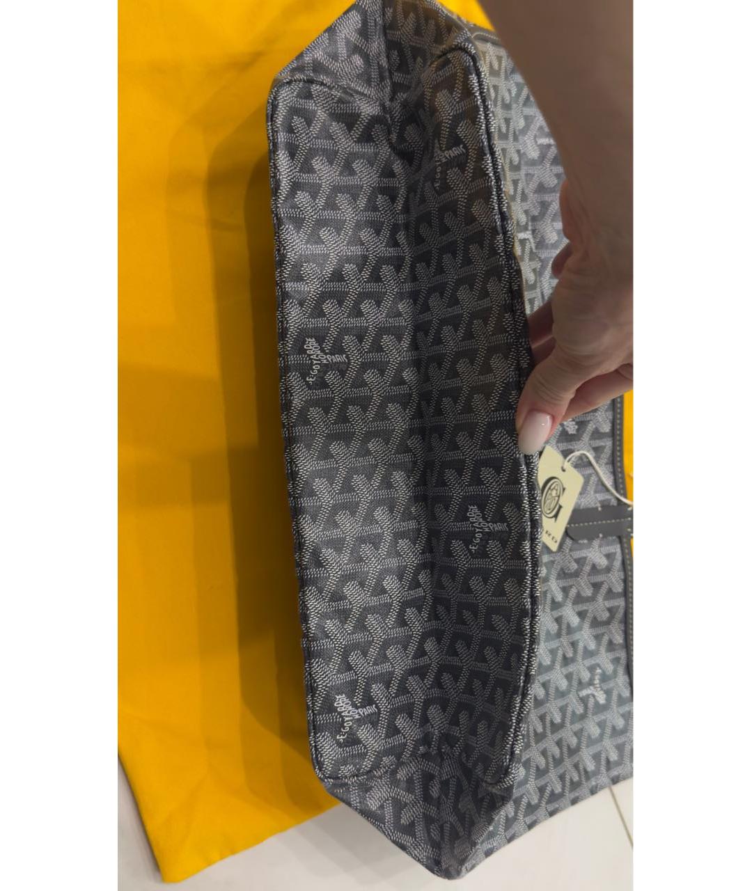 GOYARD Серая сумка с короткими ручками из канвы, фото 5