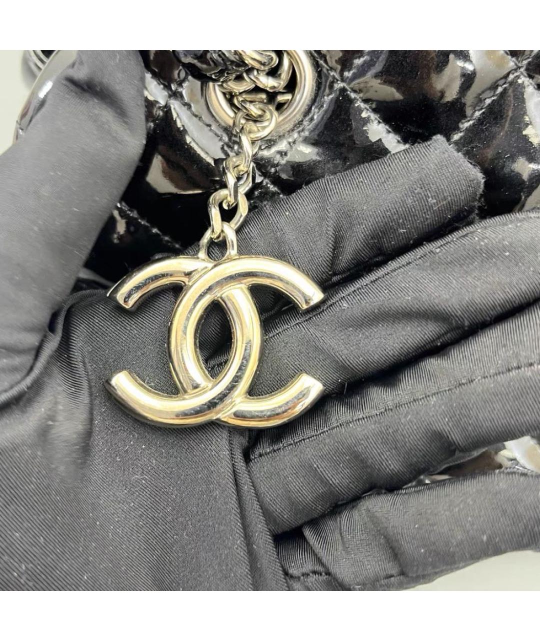 CHANEL Черная кожаная сумка через плечо, фото 6