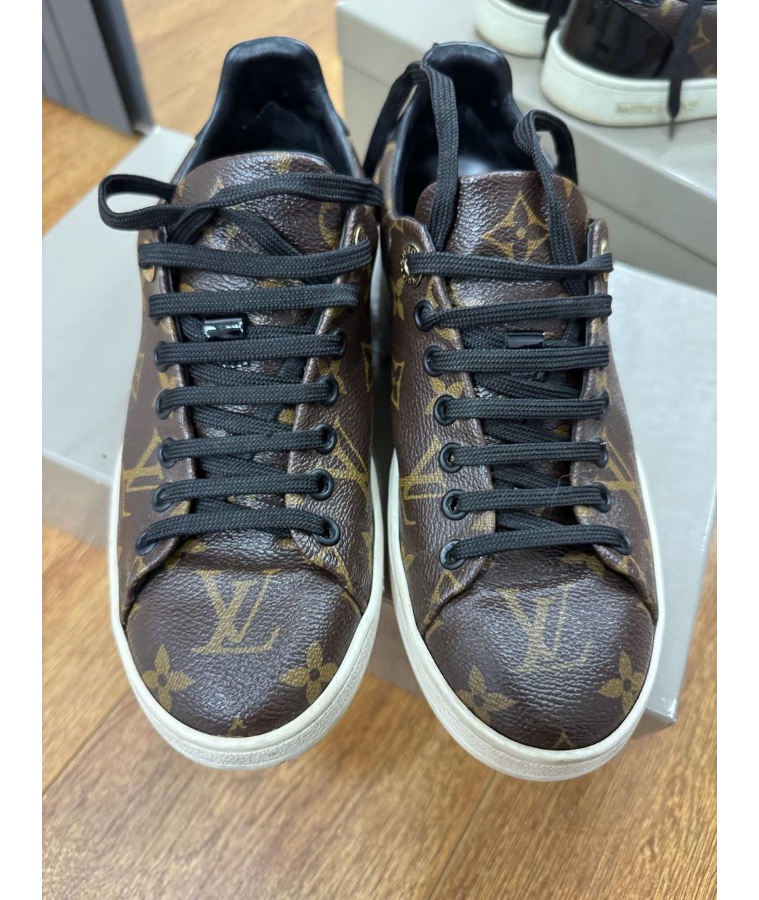 LOUIS VUITTON Коричневые кеды, фото 4