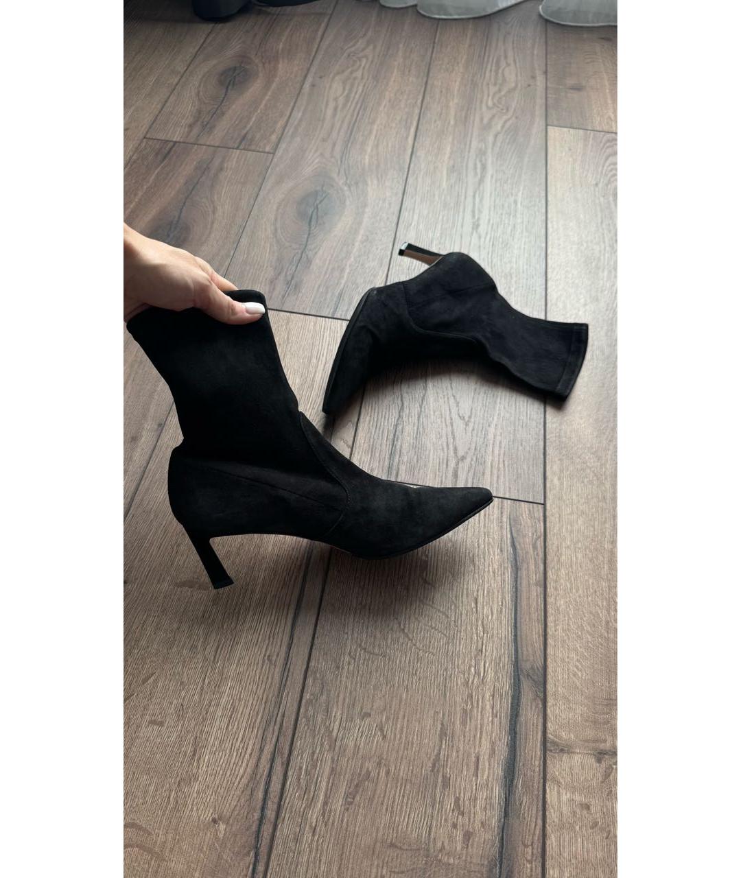 STUART WEITZMAN Черные замшевые ботильоны, фото 8