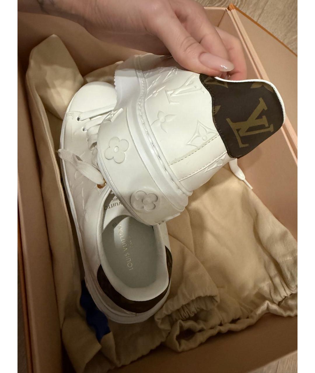 LOUIS VUITTON Белые кожаные кроссовки, фото 4