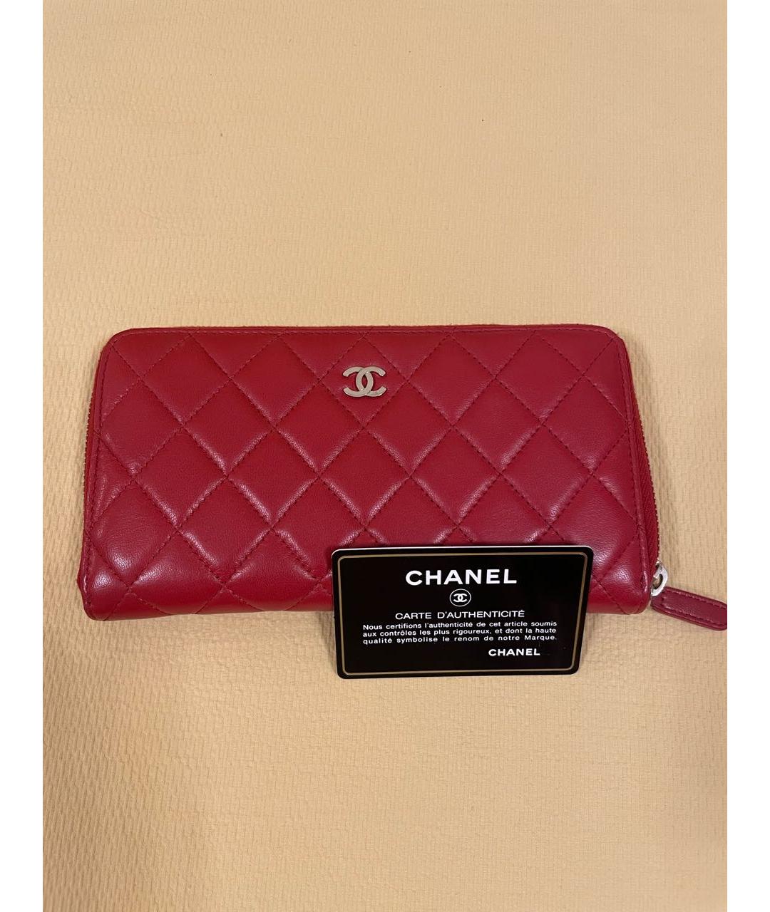 CHANEL Красный кожаный кошелек, фото 4