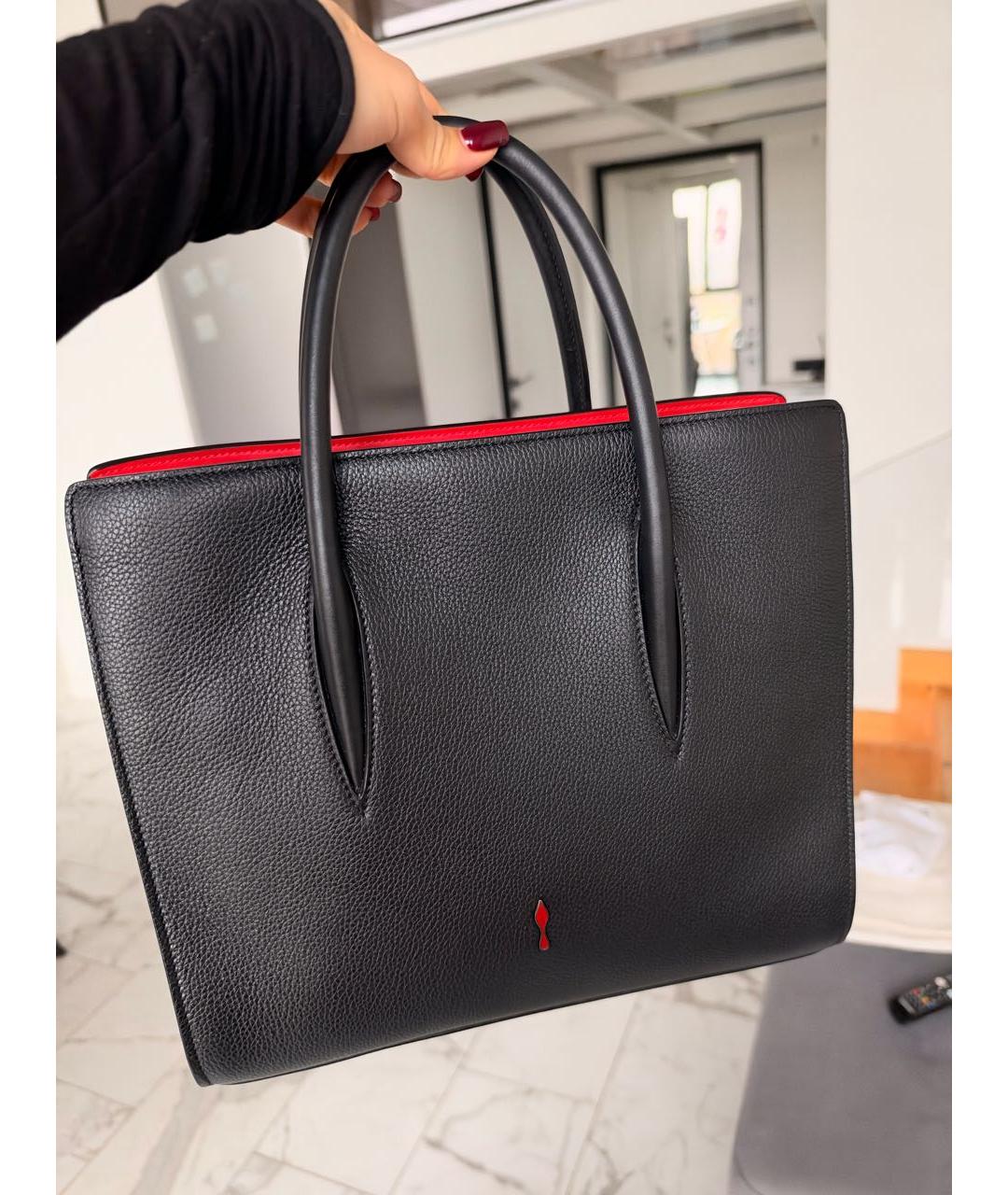 CHRISTIAN LOUBOUTIN Черная кожаная сумка с короткими ручками, фото 2