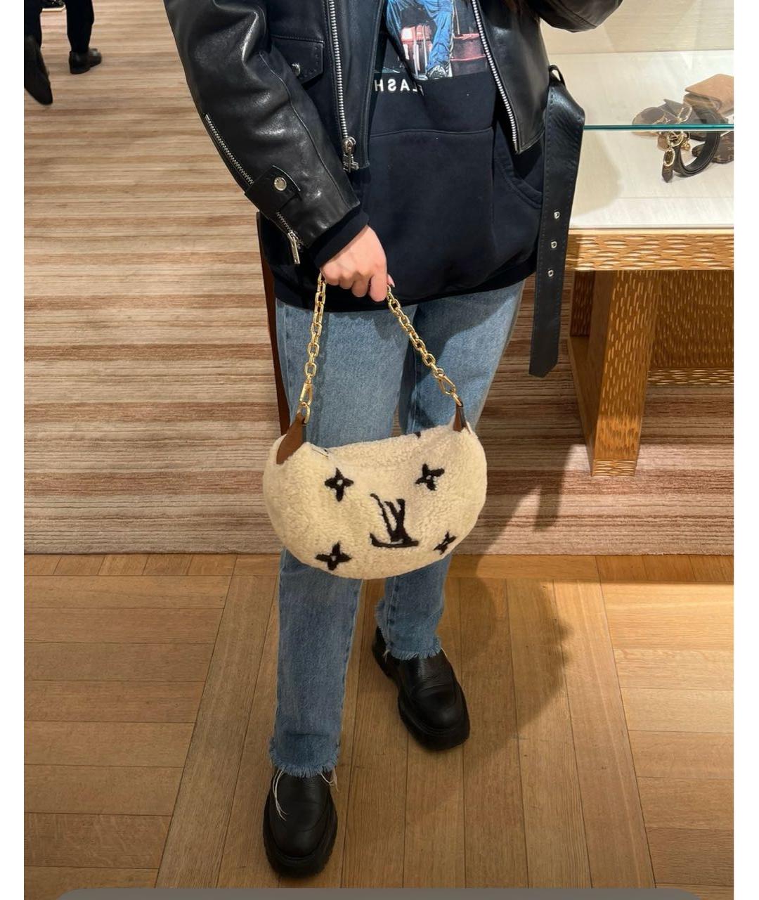LOUIS VUITTON Бежевая меховая сумка через плечо, фото 8