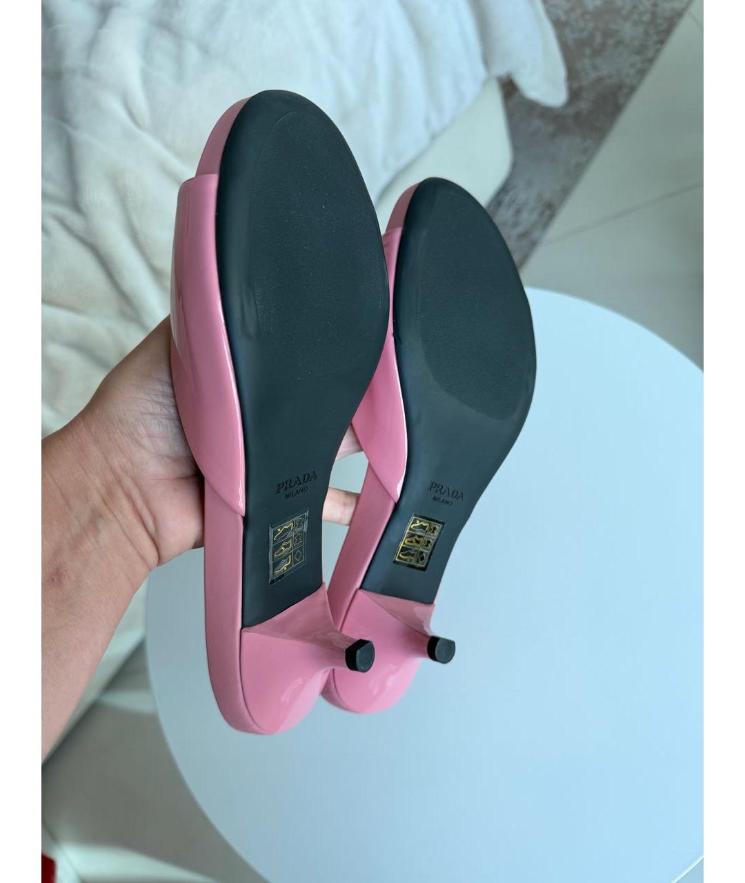 PRADA Розовые мюли из лакированной кожи, фото 7