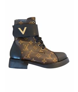 LOUIS VUITTON Ботинки