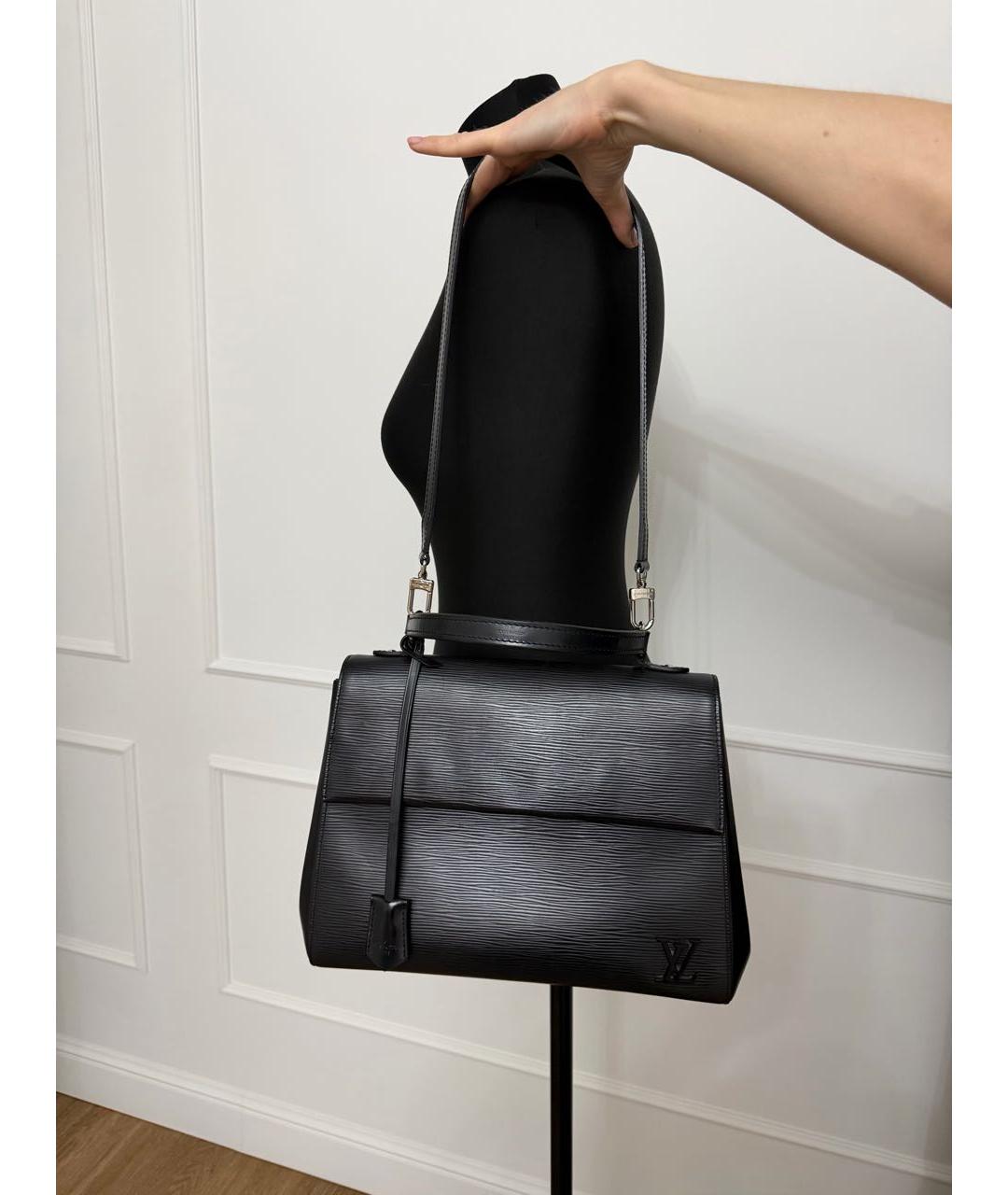 LOUIS VUITTON Черная кожаная сумка с короткими ручками, фото 8