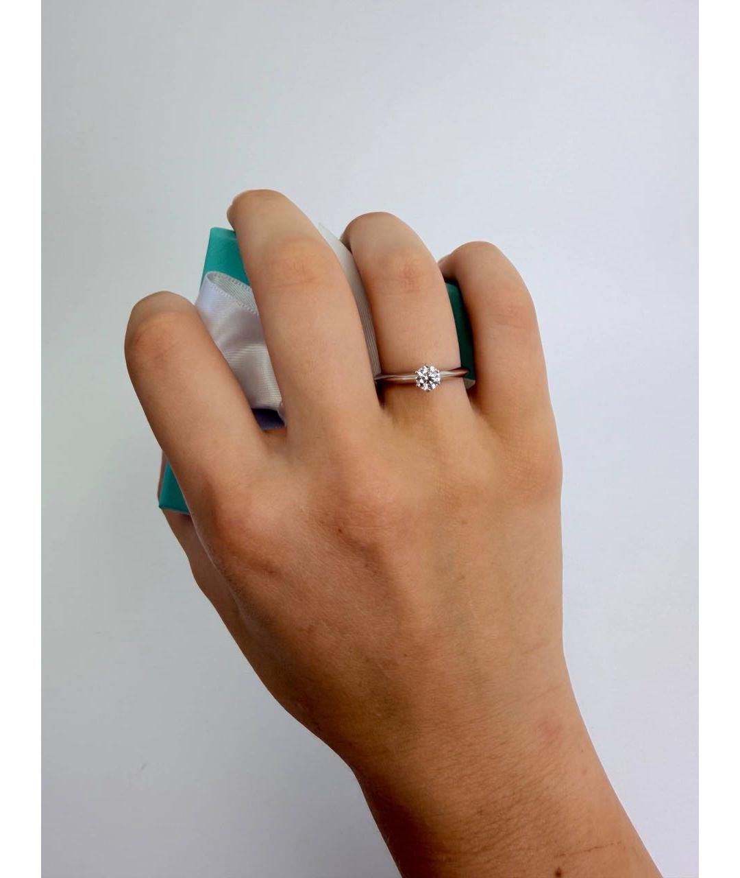 TIFFANY&CO Белое платиновое кольцо, фото 7