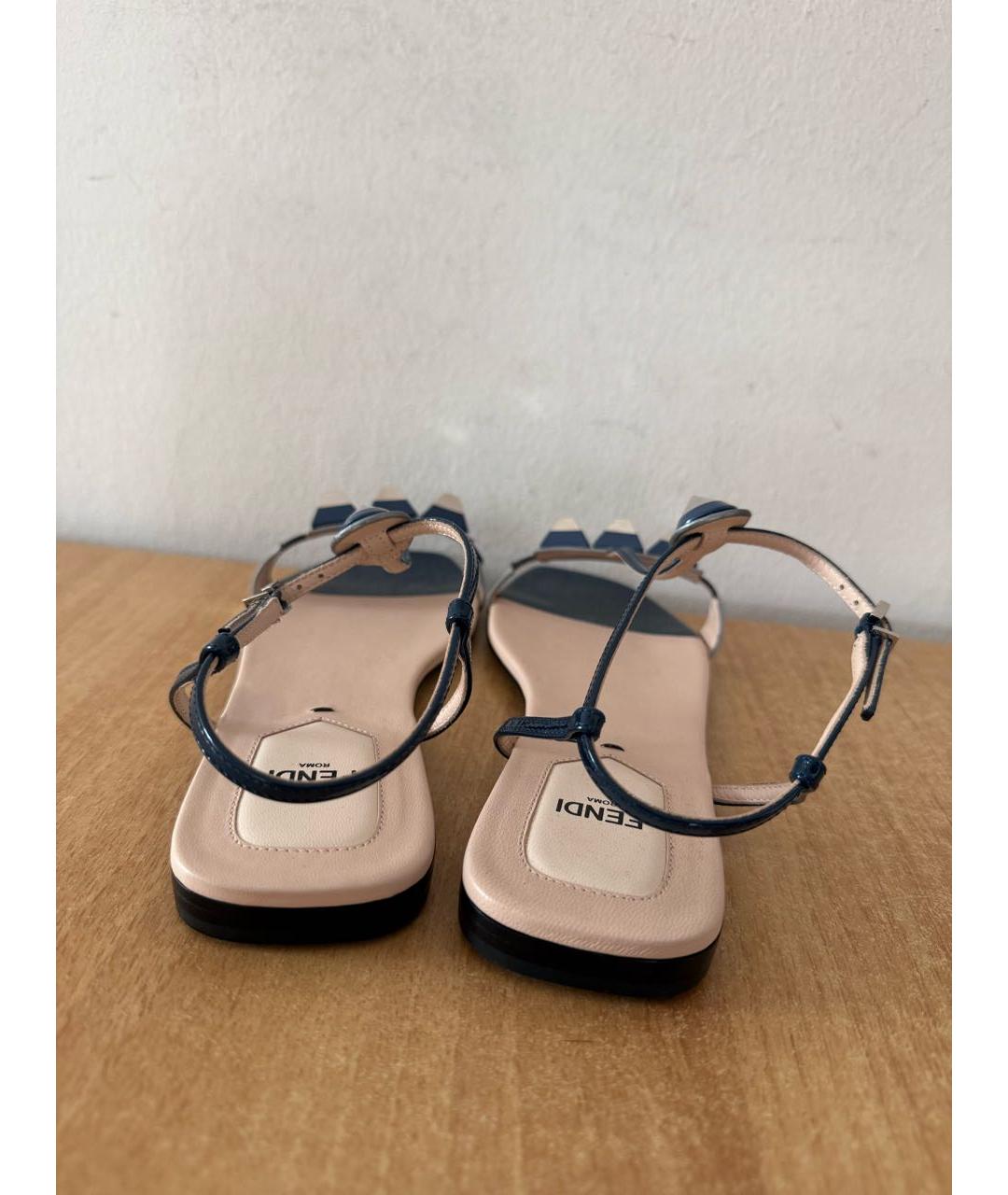 FENDI Темно-синие сандалии из лакированной кожи, фото 5