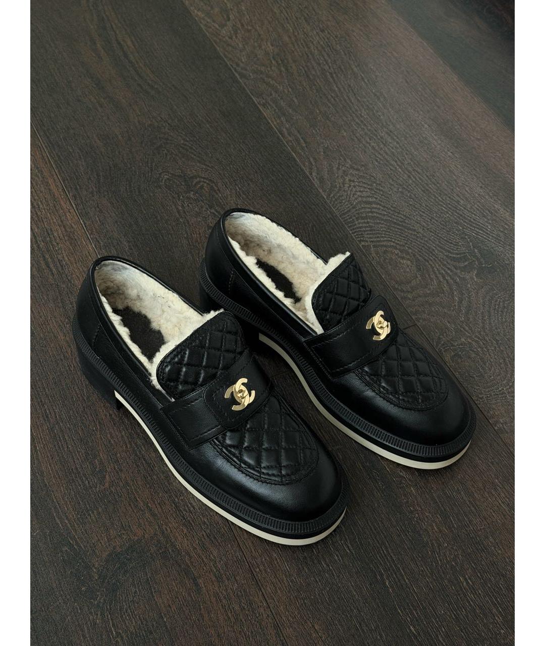CHANEL Черные кожаные лоферы, фото 3