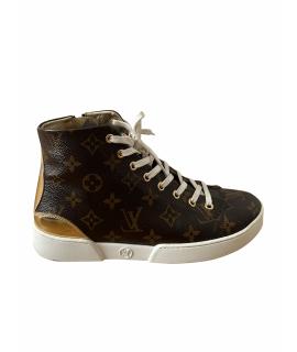 LOUIS VUITTON Кеды