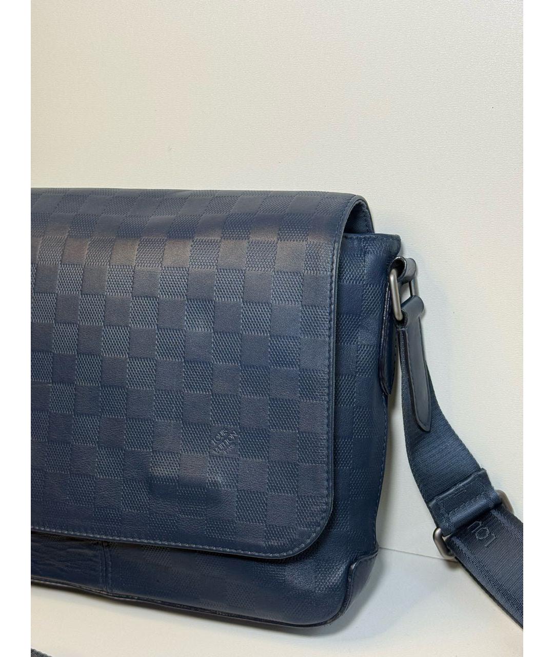 LOUIS VUITTON Темно-синяя кожаная барсетка, фото 2
