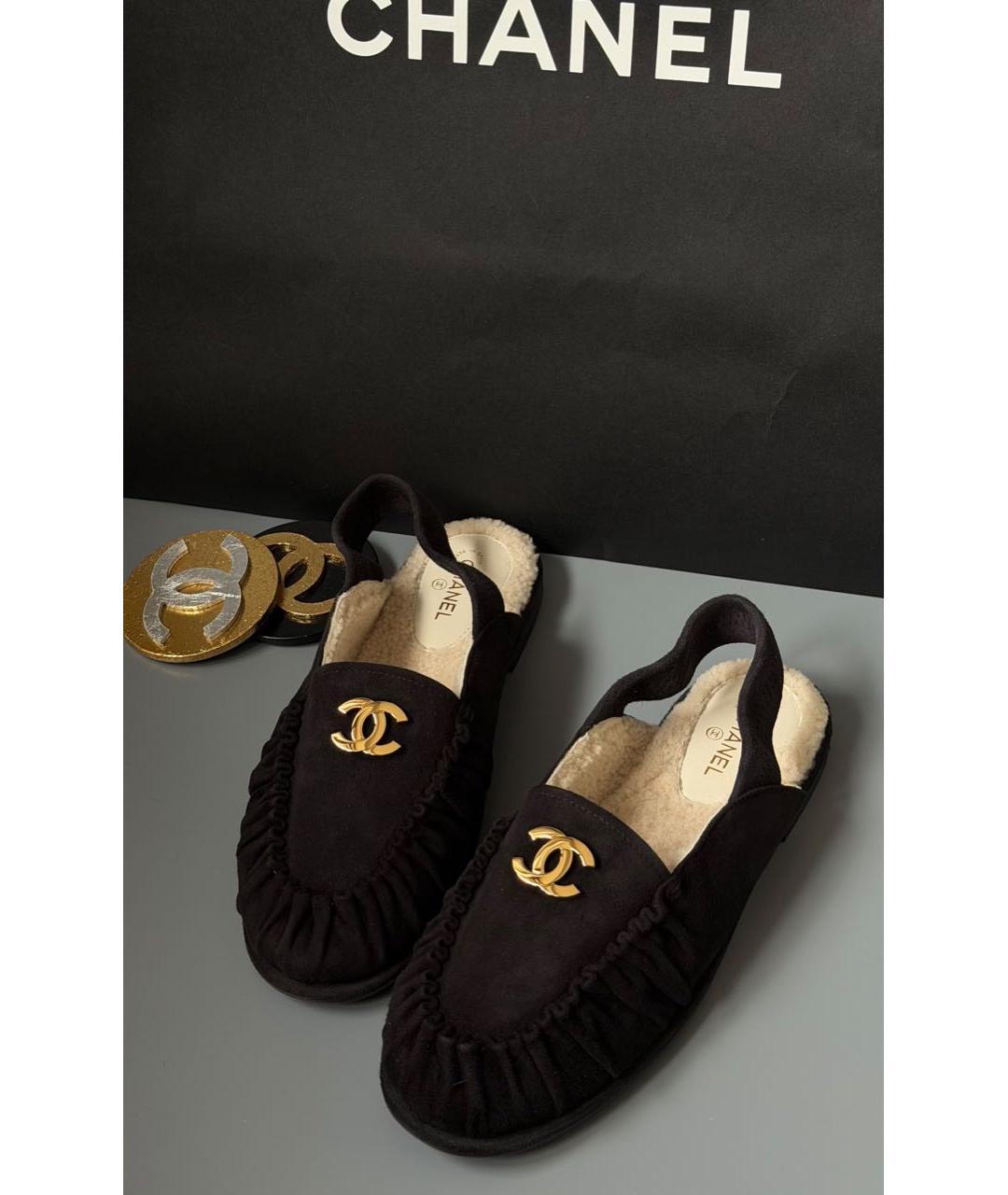 CHANEL Черные замшевые мюли, фото 2