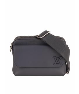 LOUIS VUITTON Сумка на плечо