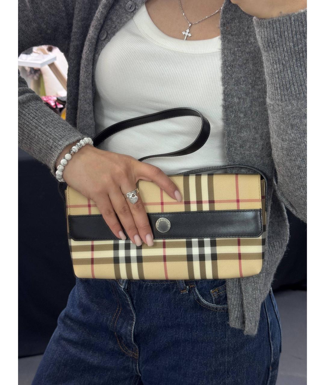 BURBERRY Коричневая кожаная сумка с короткими ручками, фото 5