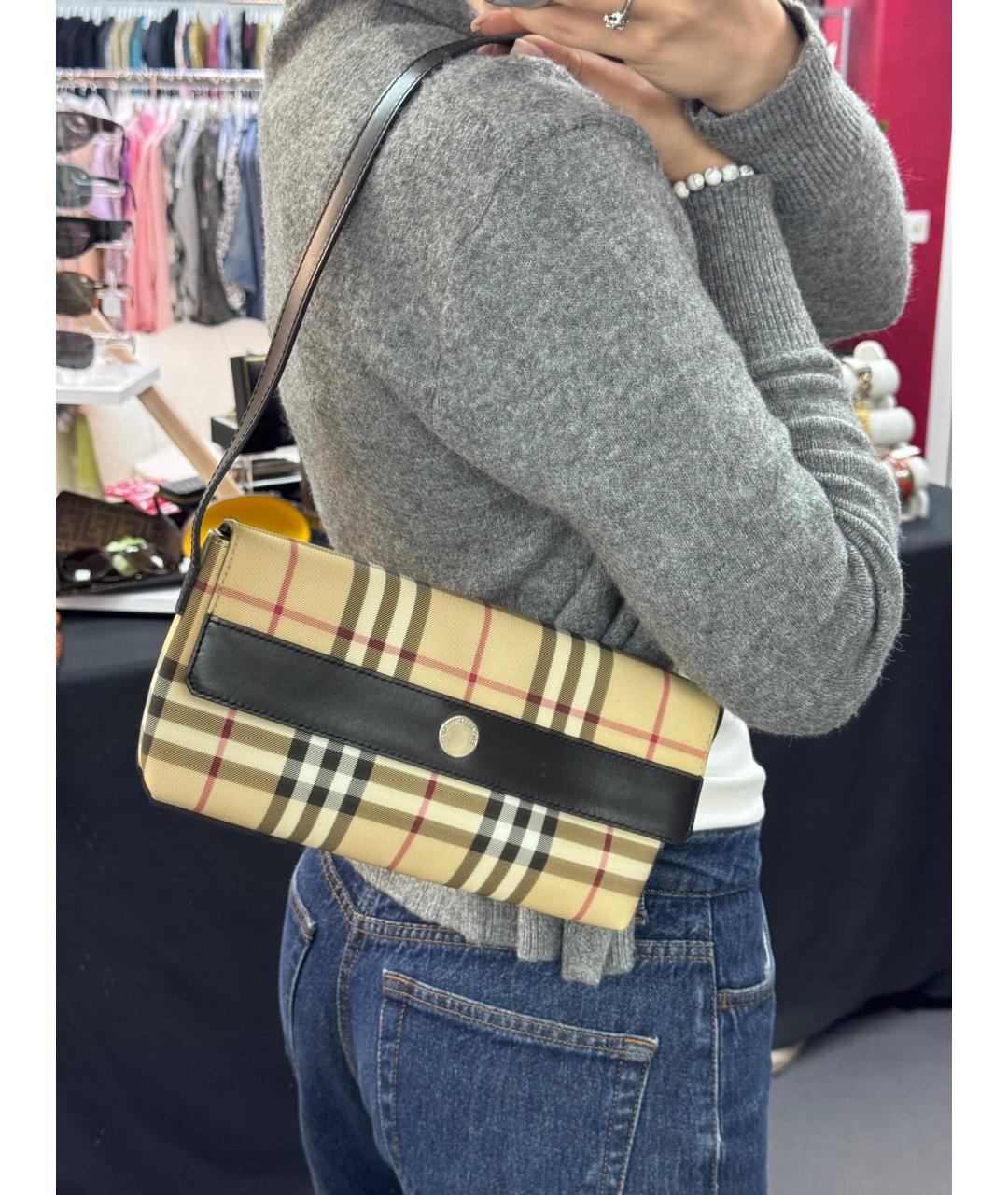 BURBERRY Коричневая кожаная сумка с короткими ручками, фото 6