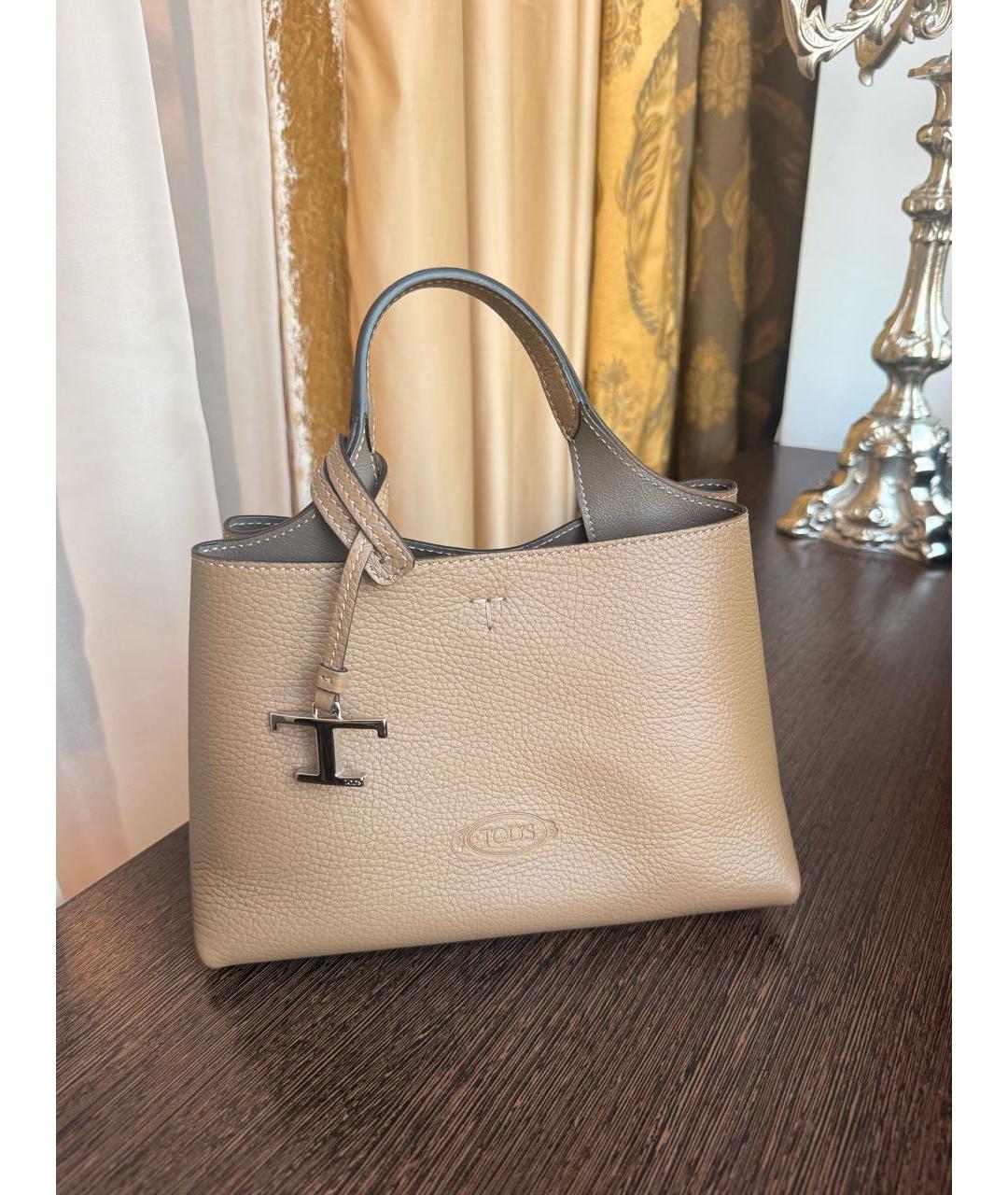TOD'S Бежевая кожаная сумка с короткими ручками, фото 5
