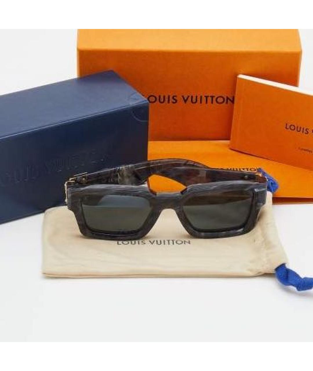 LOUIS VUITTON Серые пластиковые солнцезащитные очки, фото 8