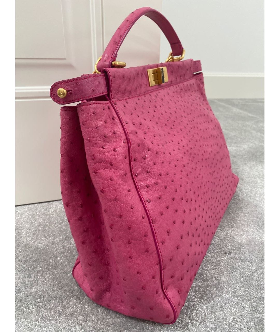 FENDI Розовая сумка тоут из экзотической кожи, фото 2