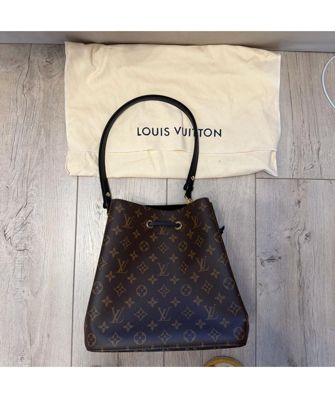 LOUIS VUITTON Коричневая сумка с короткими ручками из канвы, фото 8