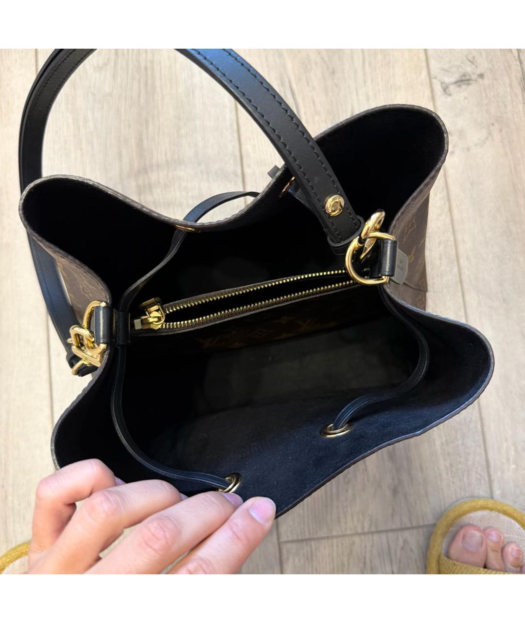LOUIS VUITTON Коричневая сумка с короткими ручками из канвы, фото 4
