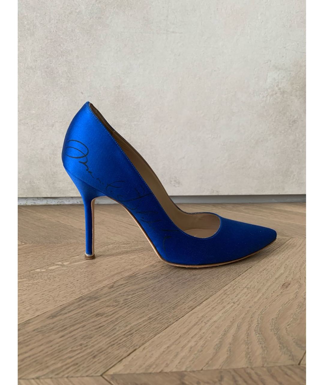 MANOLO BLAHNIK Голубые текстильные туфли, фото 5