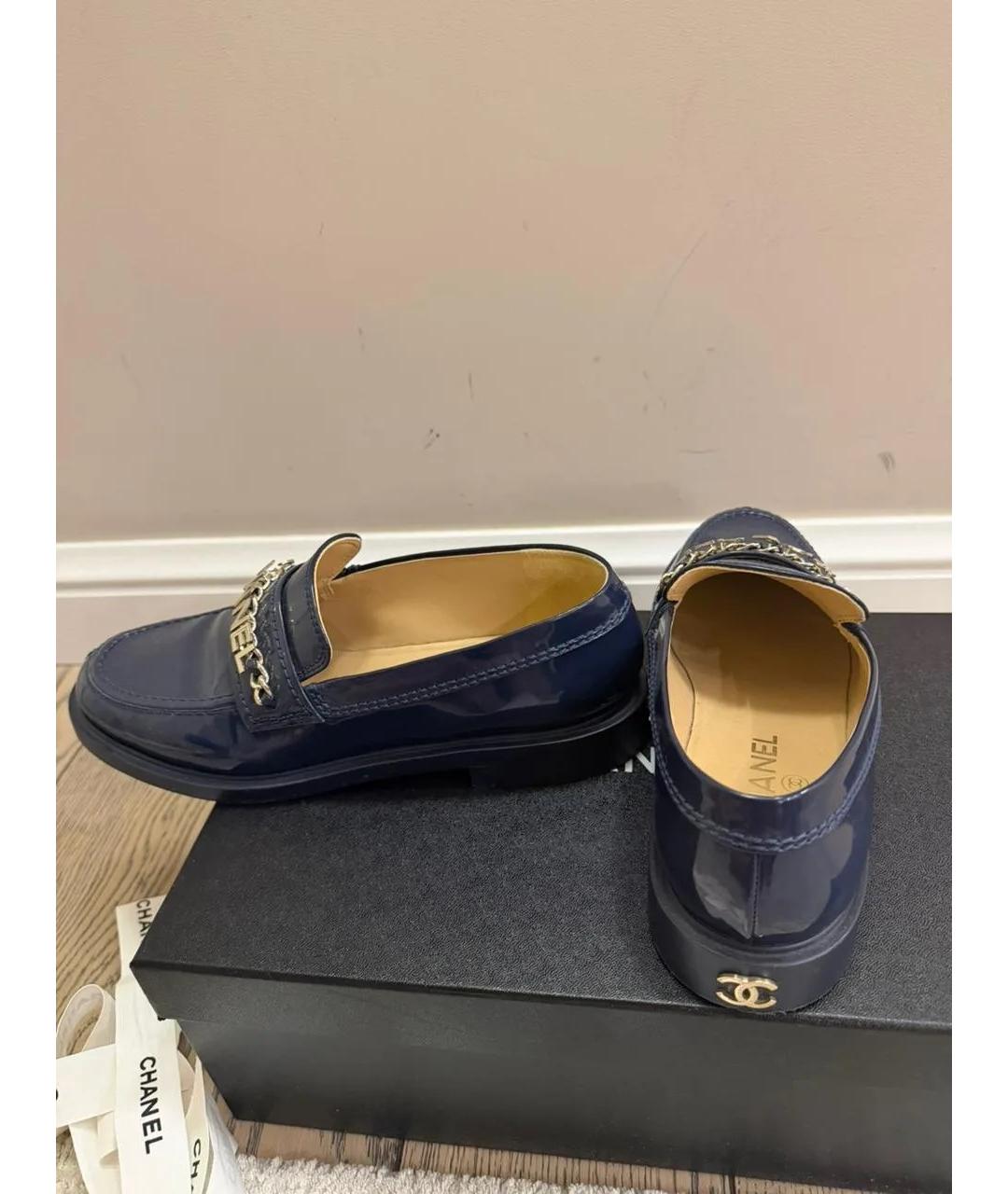 CHANEL Синие лоферы из лакированной кожи, фото 5