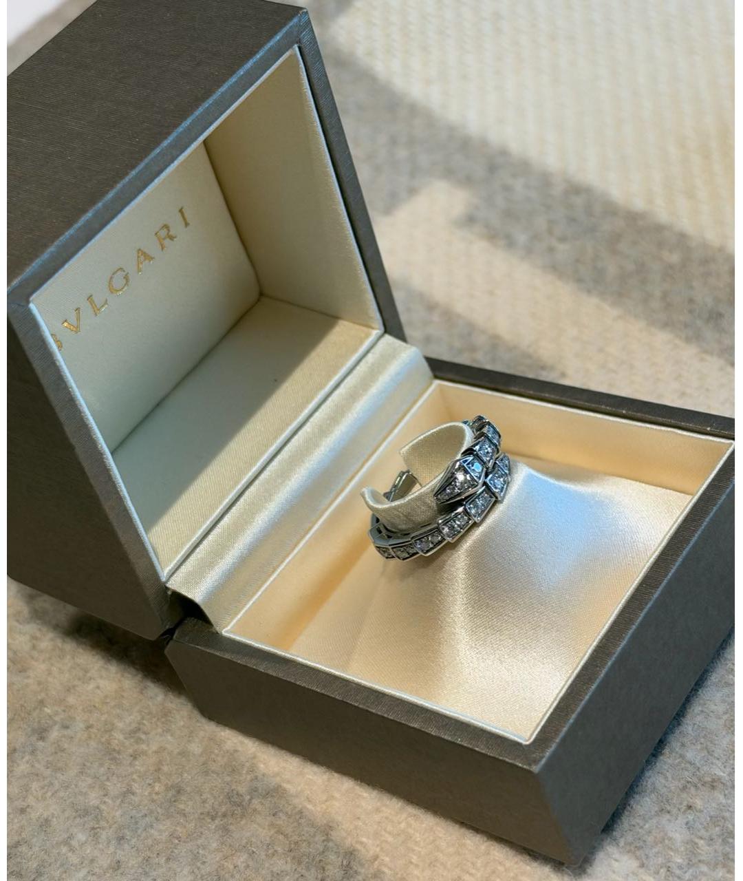 BVLGARI Белое кольцо из белого золота, фото 2