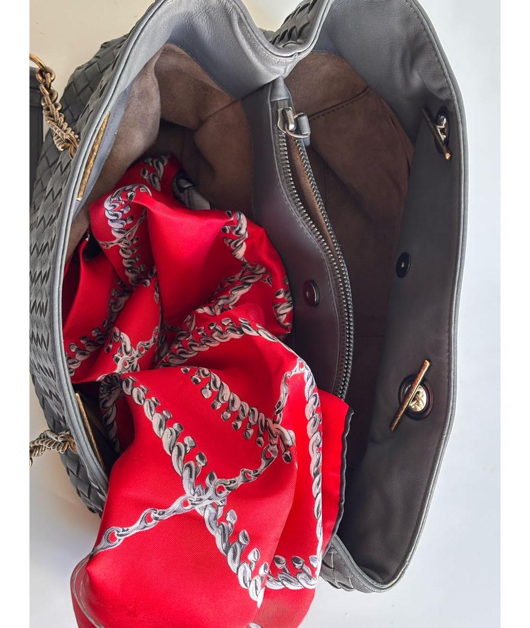 BOTTEGA VENETA Серая кожаная сумка тоут, фото 4