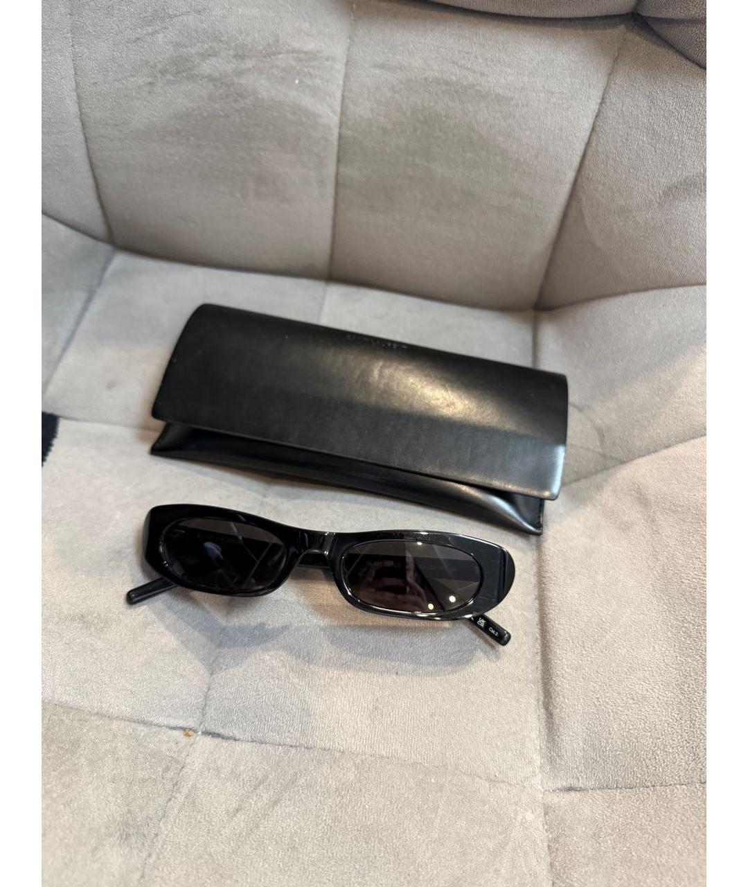 SAINT LAURENT Черные пластиковые солнцезащитные очки, фото 2