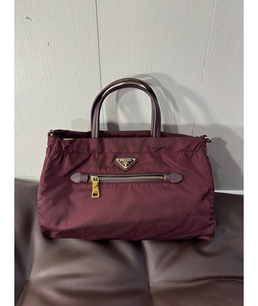 PRADA Бордовая нейлоновая сумка с короткими ручками, фото 10