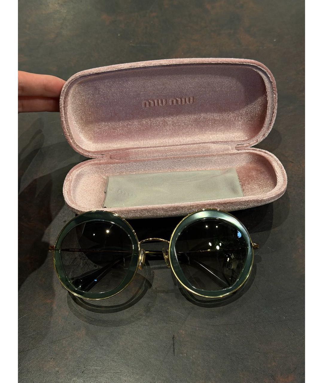 MIU MIU Зеленые солнцезащитные очки, фото 5