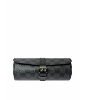 LOUIS VUITTON Дорожная и спортивная сумка