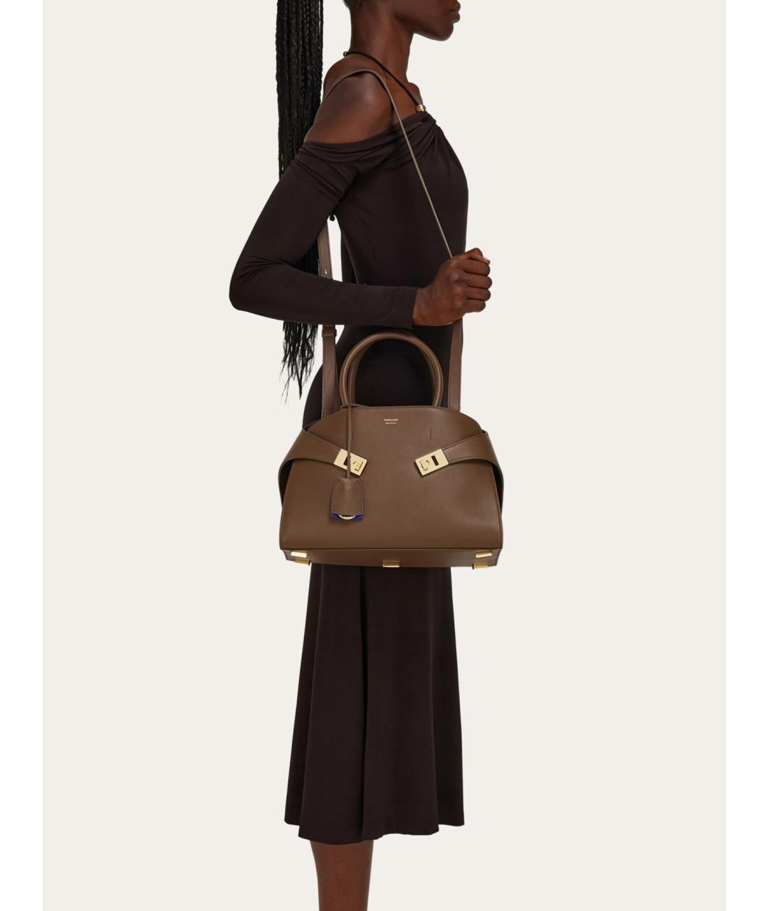 FERRAGAMO Коричневая кожаная сумка тоут, фото 4