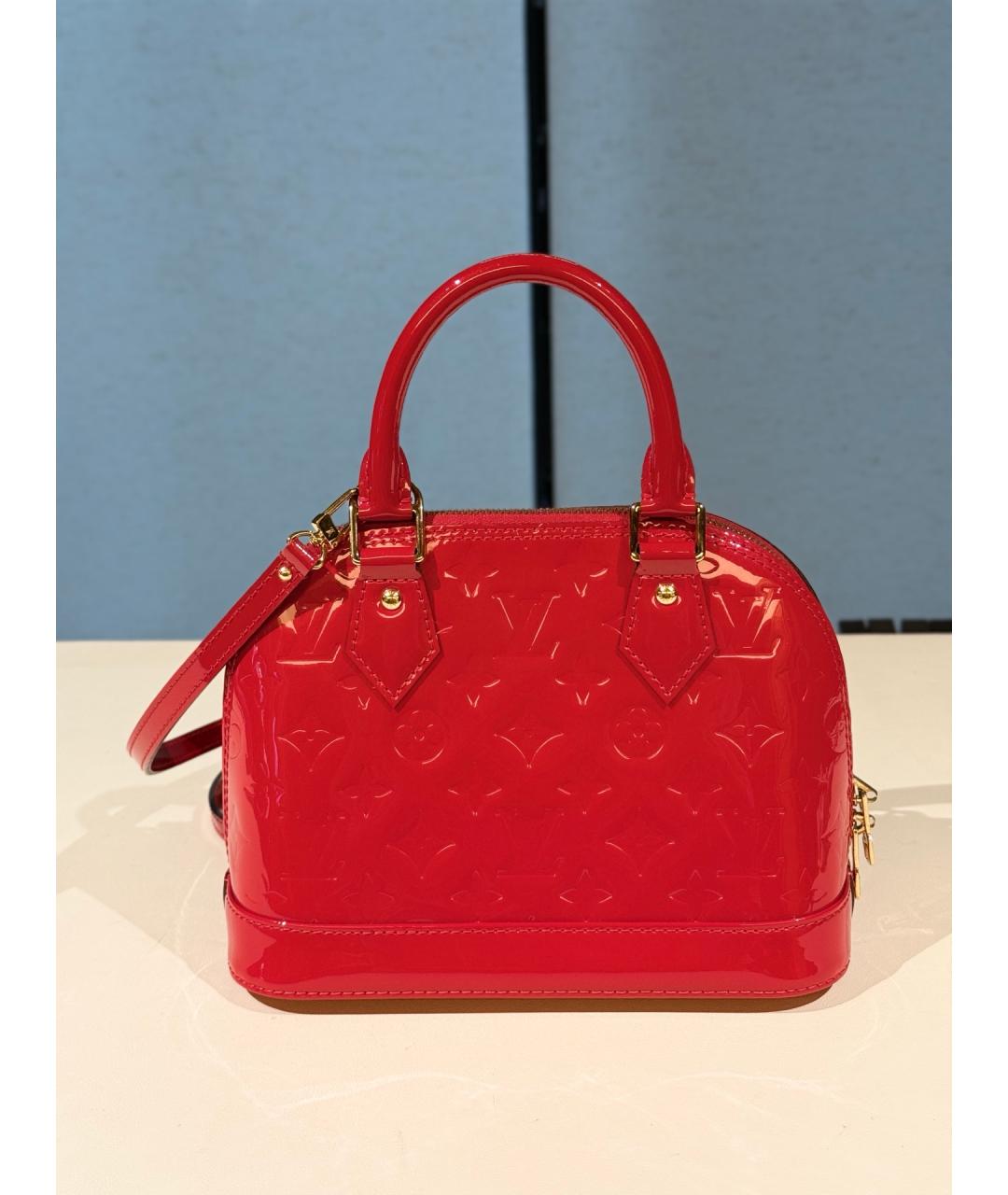 LOUIS VUITTON Красная сумка тоут из лакированной кожи, фото 2