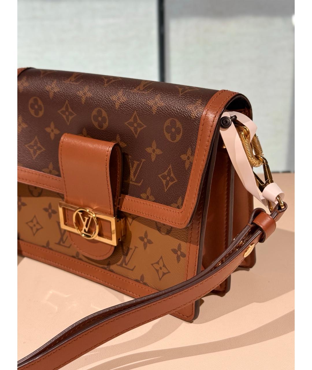 LOUIS VUITTON Коричневая сумка через плечо из искусственной кожи, фото 4