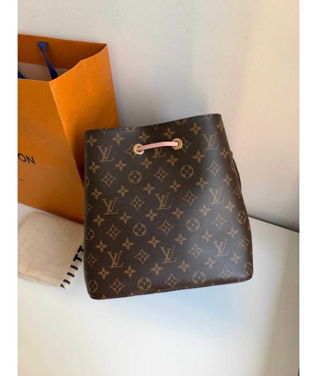 LOUIS VUITTON Коричневая сумка тоут из искусственной кожи, фото 2