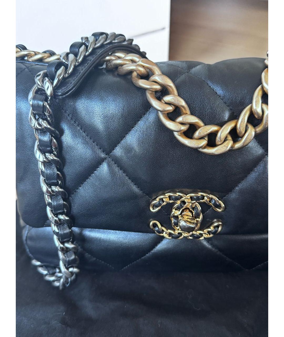 CHANEL Черная кожаная сумка через плечо, фото 3