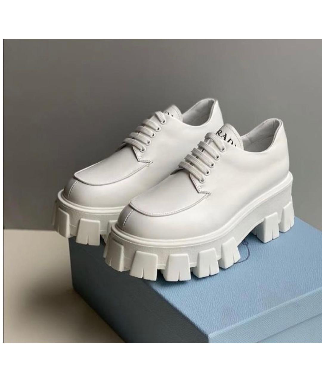 PRADA Белые кожаные лоферы, фото 2